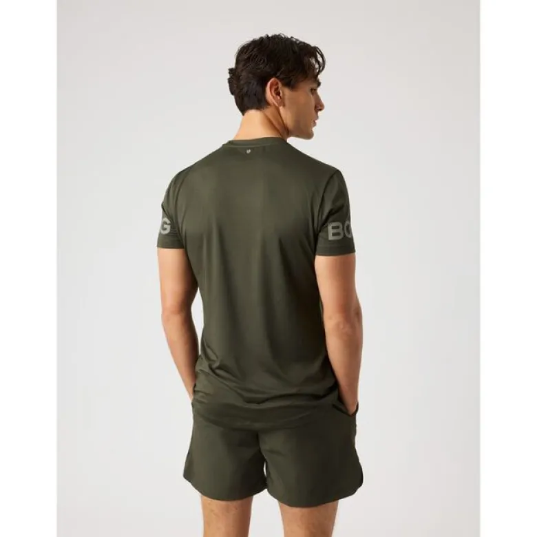 Borg T-shirt, Rosin
