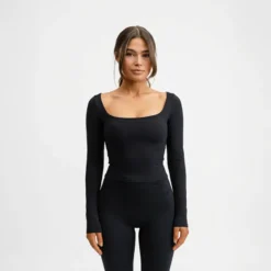 Butter Soft Long Sleeve Crop Black