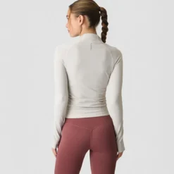 Define Seamless Invisible 1/2 Zip LS