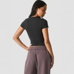 Essence Seamless T-shirt, Black