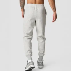 Everyday Tapered Sweatpants