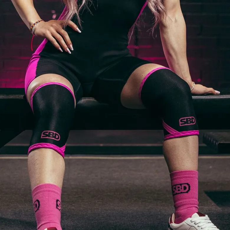 Nova Weightlifting Knee Sleeves