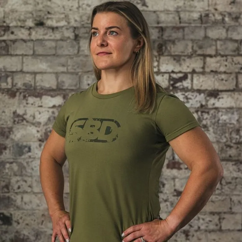 Resolve Brand T-Shirt Women