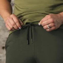 Resolve Joggers Women