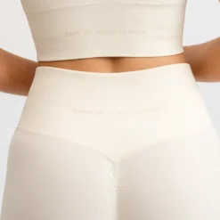 Seamless Scrunch Tights Cream White