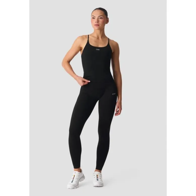 Smooth Seamless 2-in-1 Strappy Tank, Black