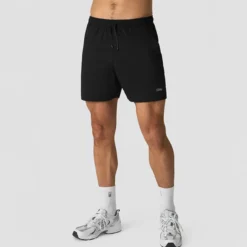 Stride Shorts, Black