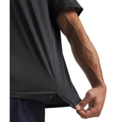 UA Tech Vent SS Black