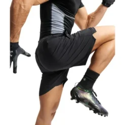 UA Vanish Wven Short 2.0 6in Black