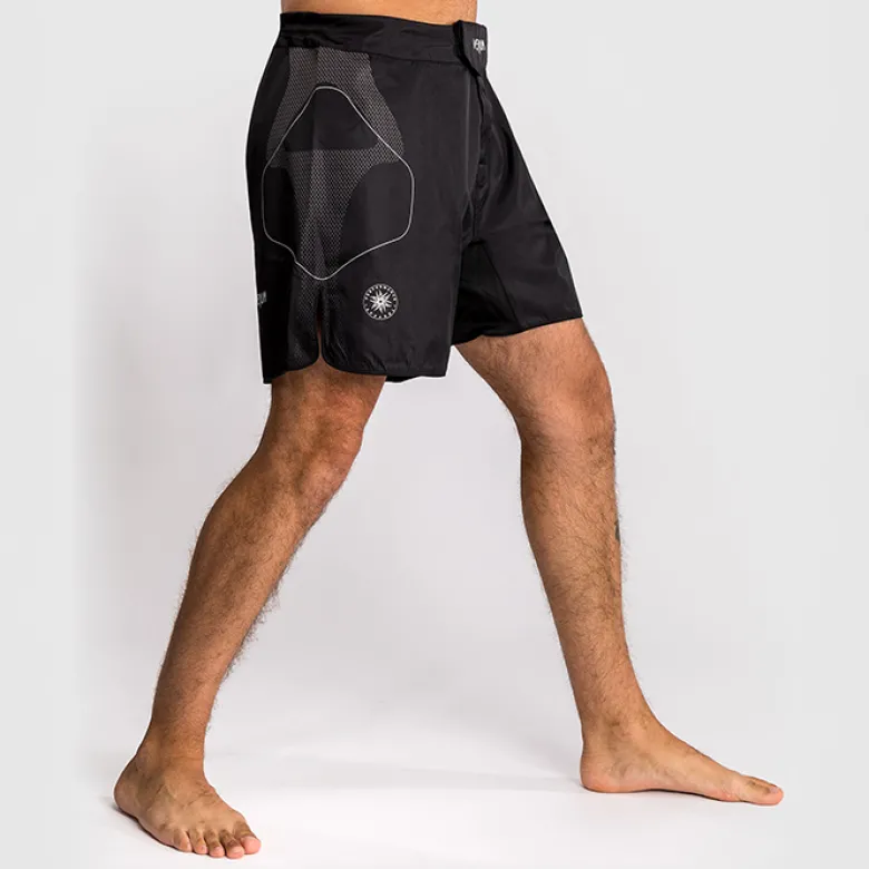Venum Nexus Fightshorts Black/Silver