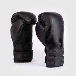 Venum Reverso Boxing Gloves Black/Black