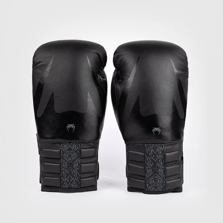 Venum Reverso Boxing Gloves Black/Black
