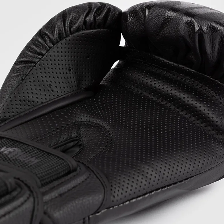 Venum Reverso Boxing Gloves Black/Black