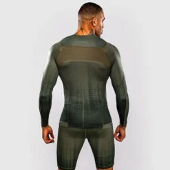 Venum Stealth Long Sleeve Rashguard Khaki/Dark Green