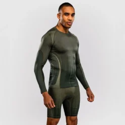 Venum Stealth Long Sleeve Rashguard Khaki/Dark Green