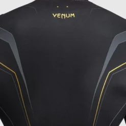 Venum Streamline Long Sleeve Rashguard Black/Gold