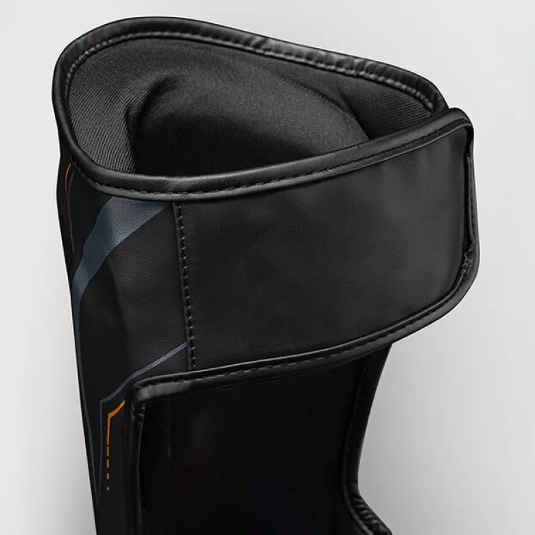 Venum Streamline Shinguards Black/Gold