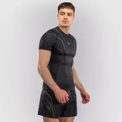 Venum Streamline Short Sleeves Rashguards Black/Gold