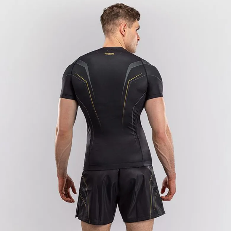 Venum Streamline Short Sleeves Rashguards Black/Gold